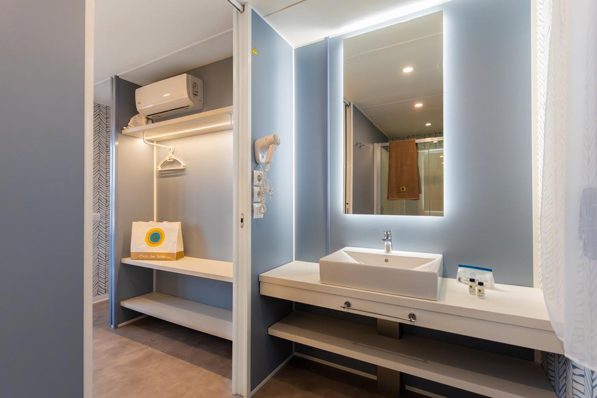 Club Del Sole Romagna Family Resort Riccione Exterior foto